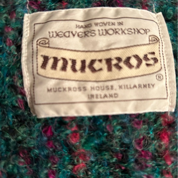 Mucros Weavers Mohair and Viscose Green red Scarf colorful, 12.5”x62” - Picture 2 of 3